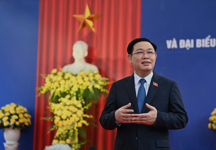 bau cu dai bieu Quoc hoi va HDND anh 24