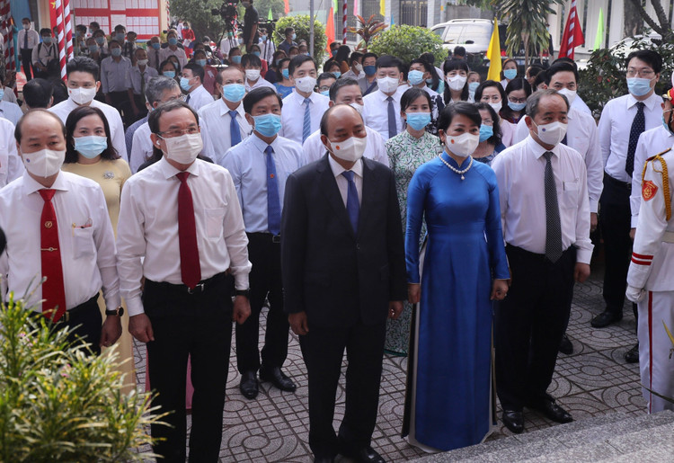 bau cu dai bieu Quoc hoi va HDND anh 42