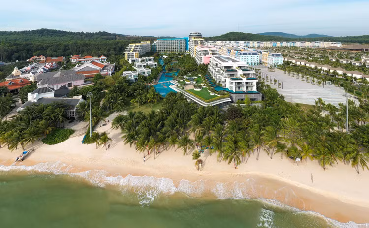 Huy phong khach san anh 1