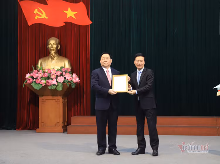 Thượng tướng Nguyễn Trọng Nghĩa giữ chức Trưởng Ban Tuyên giáo Trung ương