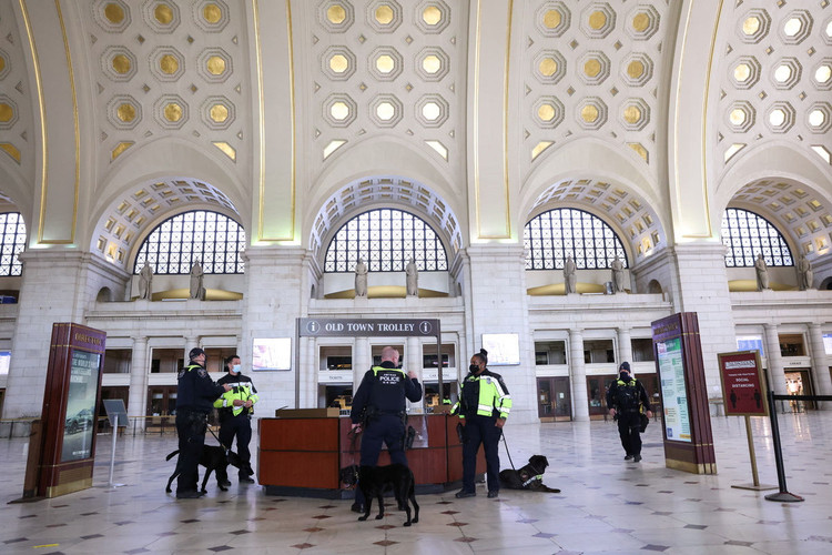 Washington trước giờ Biden nhậm chức ảnh 10