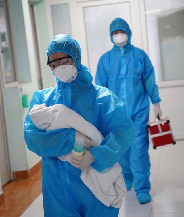 Khoảng 5% ca mắc COVID-19 ở Hà Nội là trẻ em, chuyên gia khuyến cáo cách bảo vệ trẻ - Ảnh 3.