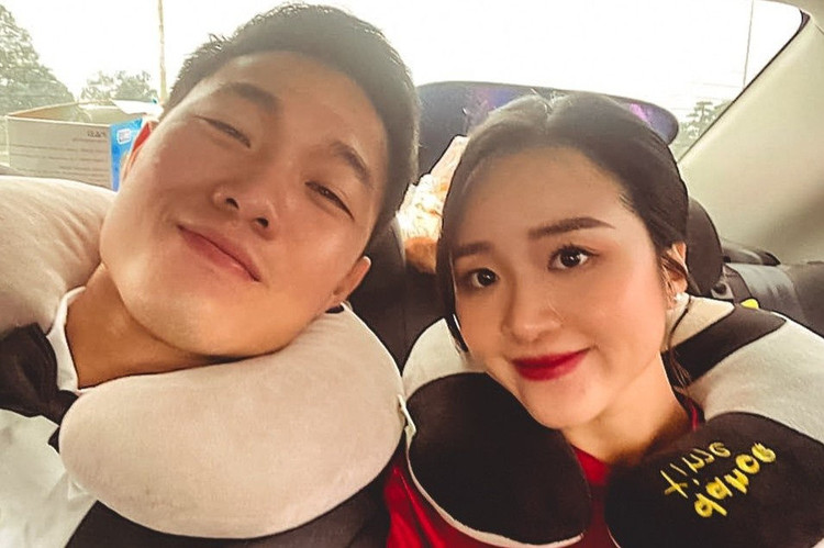 Xuan Truong cuoi hanh phuc ben vo sap cuoi hinh anh