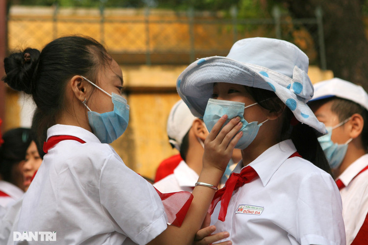 Nhìn lại Lễ khai giảng đặc biệt 12 năm trước trong đại dịch cúm A/H1N1 - 3