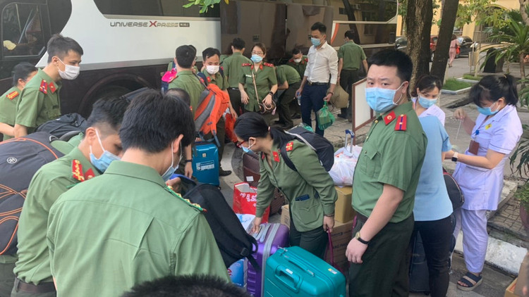 Tấm lòng ấm áp từ mọi miền tổ quốc sẻ chia cùng Bắc Giang