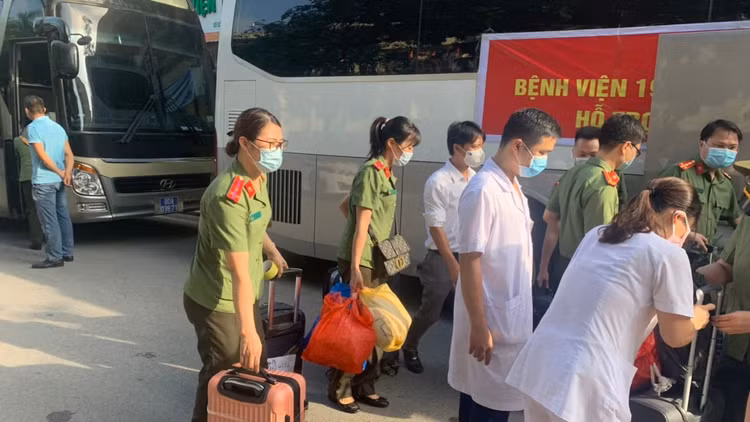 Tấm lòng ấm áp từ mọi miền tổ quốc sẻ chia cùng Bắc Giang