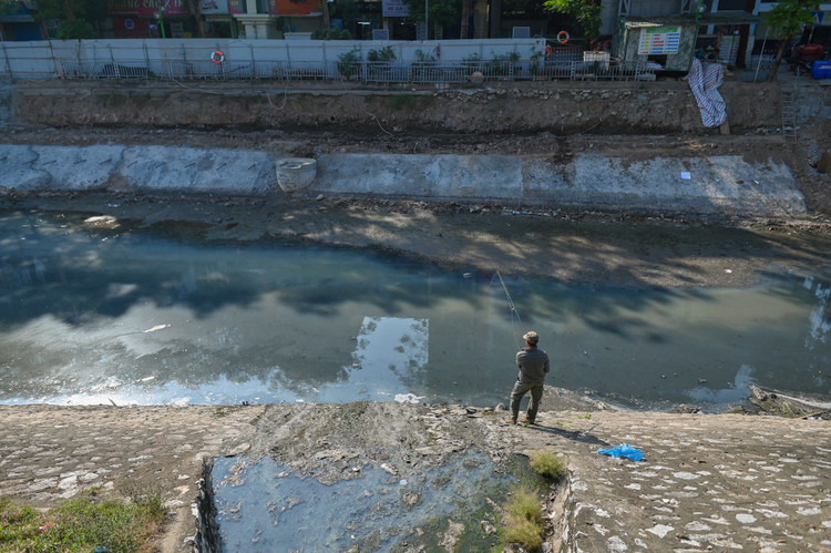 lam sach song To Lich anh 3