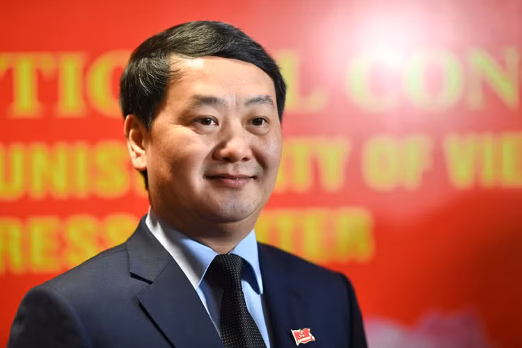 Truong hop dac biet tai cu Bo Chinh tri anh 1