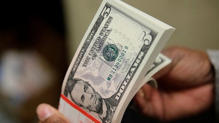 Tỷ giá USD hôm nay 21/1: Ông Trump rời Nhà trắng, USD giảm nhẹ - 1