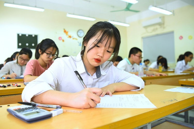 Các trường ưu tiên tuyển thí sinh có chứng chỉ quốc tế: Liệu có công bằng? - 1