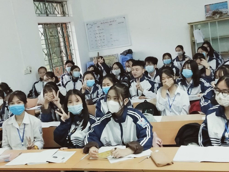 hoc-sinh-thpt-phu-ninh-phu-tho(1).jpg