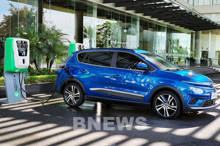 Tháng thứ 3 liên tiếp VinFast có hơn 2.000 xe Fadil được bàn giao ảnh 4