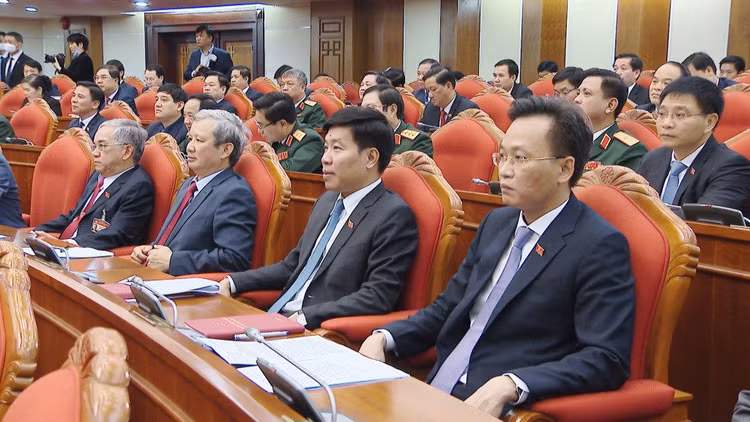 Hình ảnh Hội nghị lần thứ nhất Ban Chấp hành Trung ương khóa XIII - 5