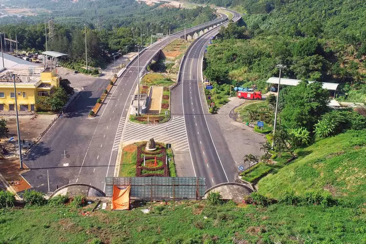 Ba công trình giao thông ngàn tỷ chính thức đưa vào khai thác