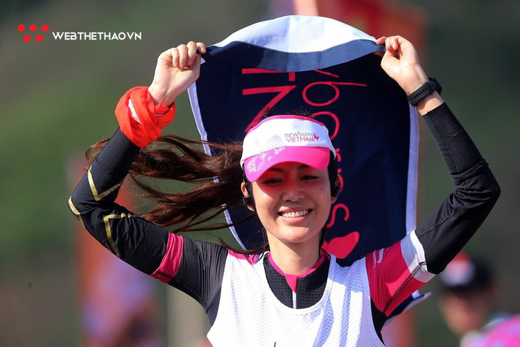 Hoa hậu Nguyễn Thu Thủy: Chuyện phía sau vương miện ảnh 1