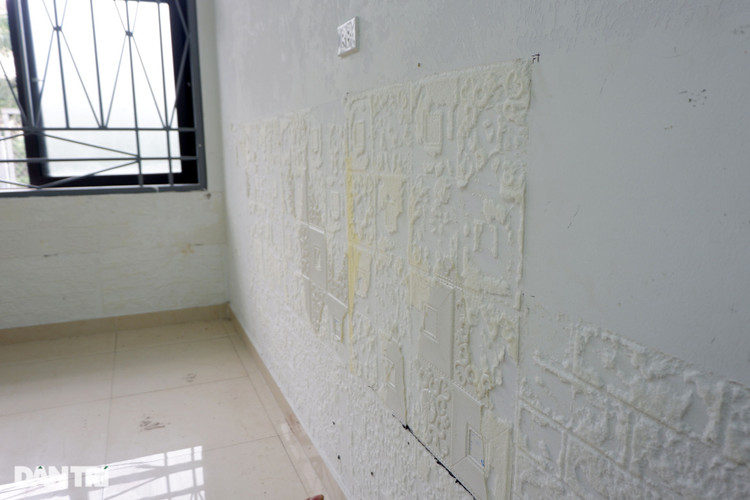 Cận cảnh phòng bay lắc ngay trong bệnh viện tâm thần gây chấn động - 5