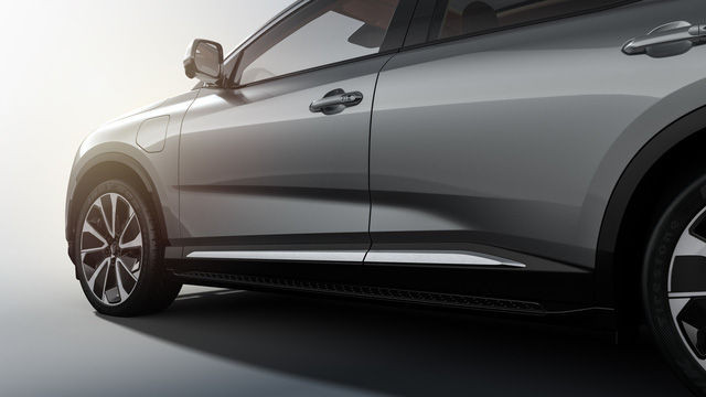 VF e35 cũng có 2 phiên bản Một cho phạm vi hoạt động 460 km và một là 510 km cho mỗi lần sạc. Hãng chưa công bố thông tin về tốc độ sạc nhưng nhiều khả năng VF e35 cũng sẽ trang bị công nghệ sạc nhanh.