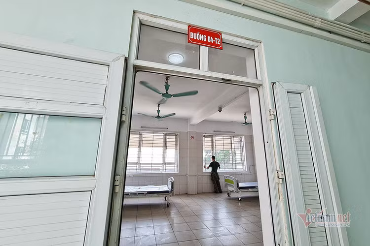 Bên trong trung tâm hồi sức lớn nhất miền Bắc trước giờ đón bệnh nhân Covid-19