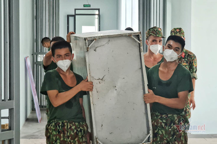 Bên trong trung tâm hồi sức lớn nhất miền Bắc trước giờ đón bệnh nhân Covid-19