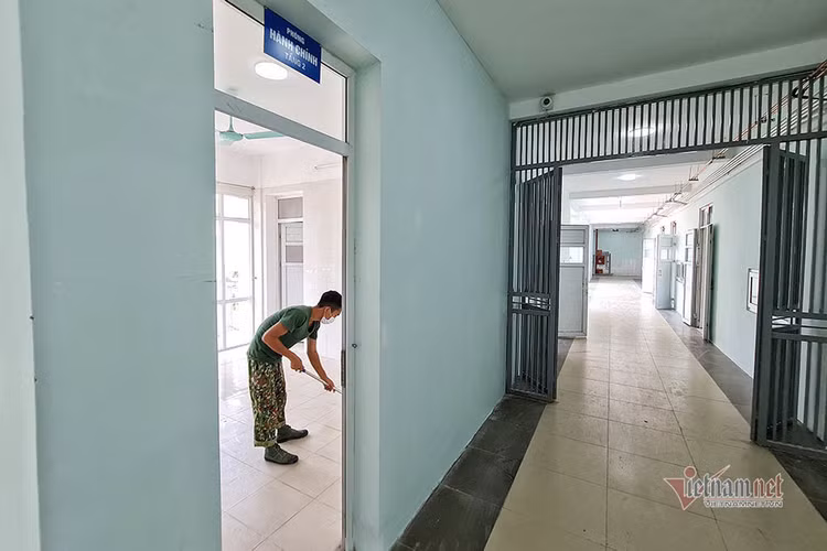 Bên trong trung tâm hồi sức lớn nhất miền Bắc trước giờ đón bệnh nhân Covid-19