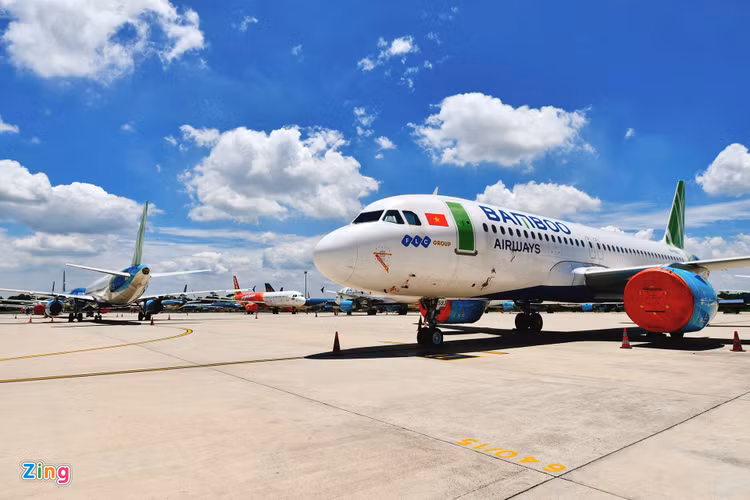 May bay do ngap san bay Noi Bai anh 15