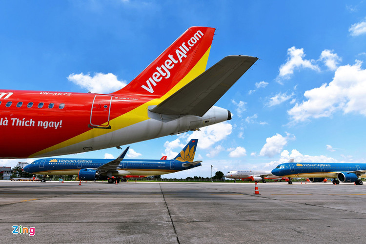 May bay do ngap san bay Noi Bai anh 16