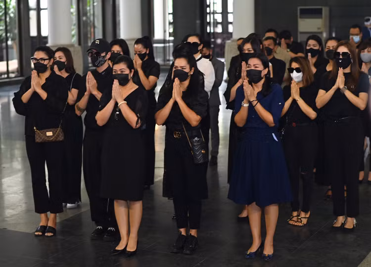 Hoa hau Thu Thuy qua doi anh 6