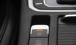 Volkswagen Passat - sedan thực dụng kiểu Đức ảnh 10