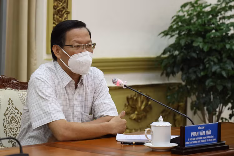 Kịch bản nào cho tình huống tốt nhất, xấu nhất sau 15 ngày cách ly TPHCM? - 1