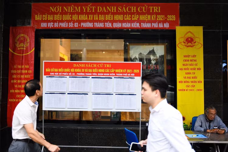 kich ban bo phieu bau cu khi dich Covid-19 lan rong anh 1