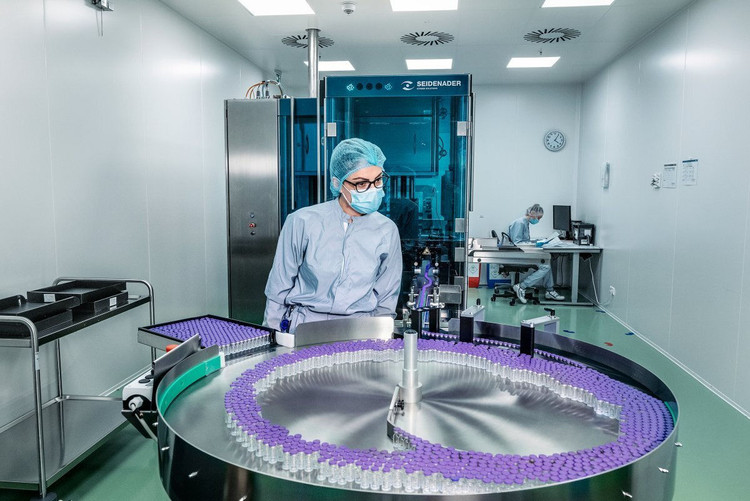 Vaccine COVID-19: Gian nan đường về Việt Nam - 10