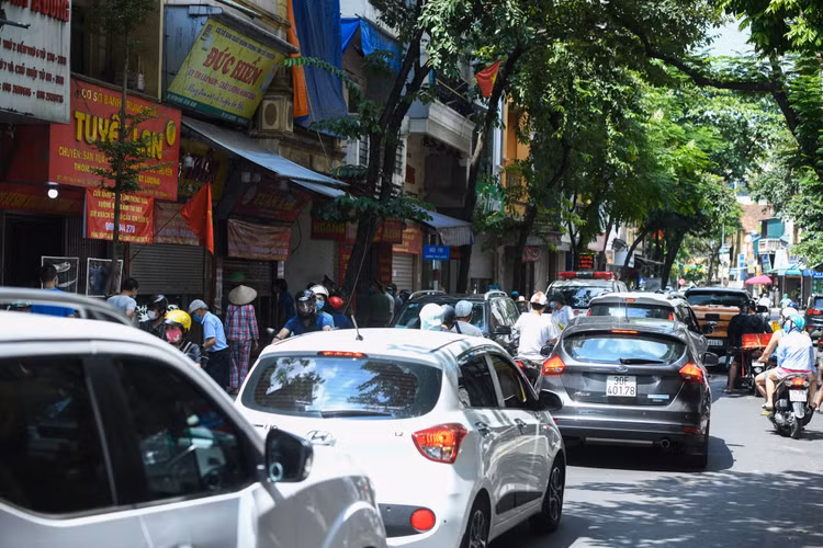 mua banh trung thu, banh trung thu Ha Noi anh 1