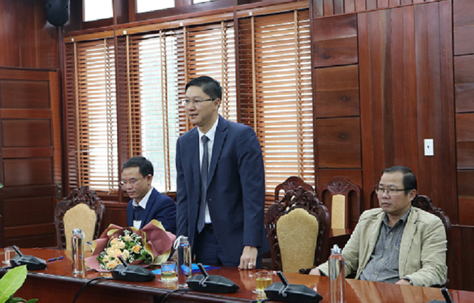 Quảng Ngãi: Giám đốc Sở Ngoại vụ không nằm trong danh sách biên chế gần 2 tháng ảnh 1