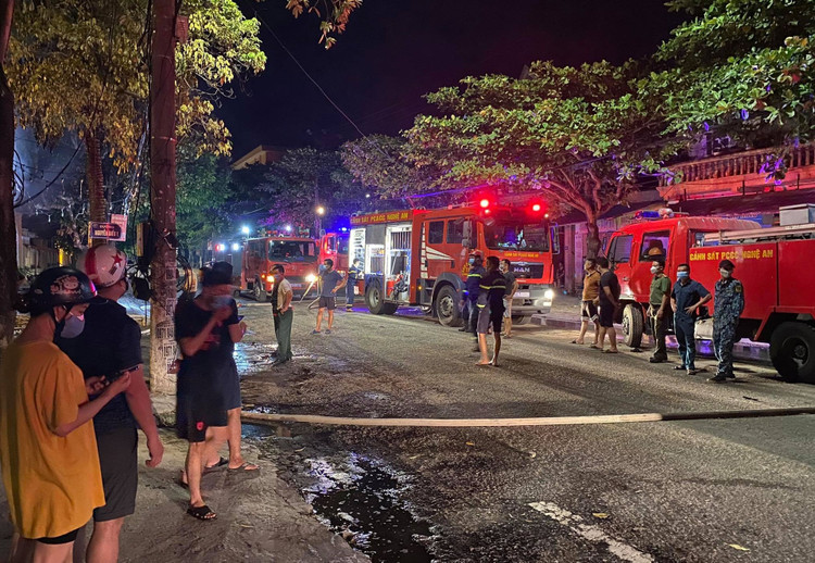 Hien truong vu chay phong tra anh 2