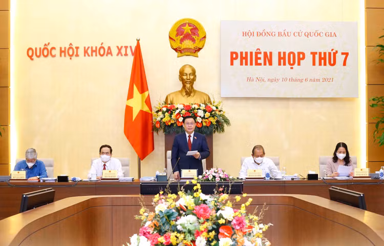 Thông qua nghị quyết công bố danh sách trúng cử đại biểu Quốc hội khóa mới - 1