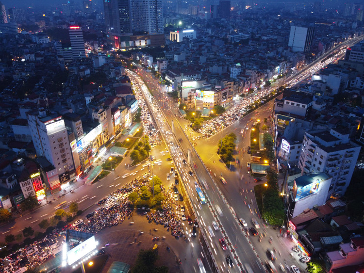 Tang muc phat Nghi dinh 100 sua doi anh 1