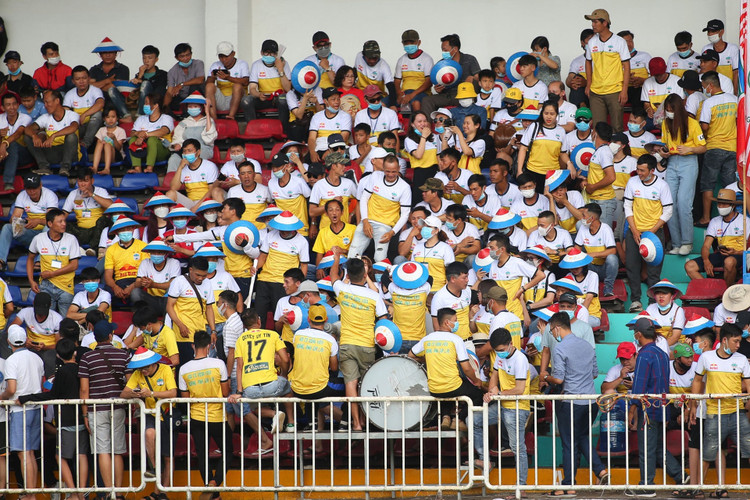 HA Gia Lai 1-0 Hà Nội: Siêu phẩm sút xa của Xuân Trường - 19