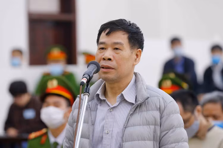 Xet xu Dinh La Thang anh 1