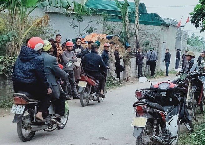 chet chay trong nha anh 1