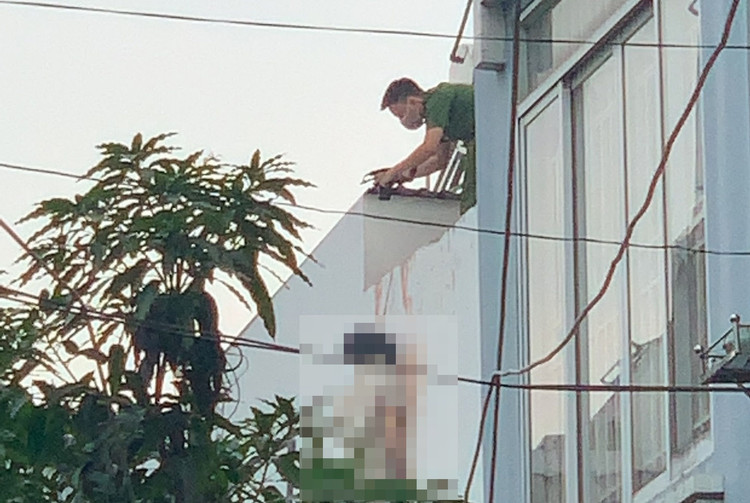 nam thanh nien tu tu tai nha tro anh 1