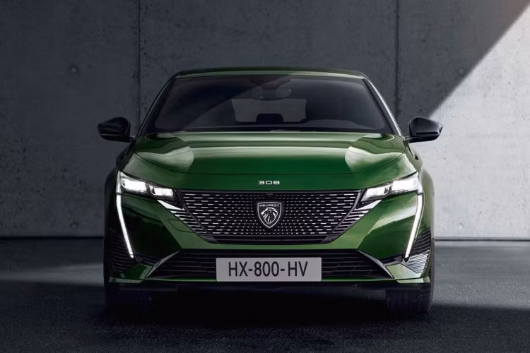 Cac hang oto su dung logo don gian hon anh 3