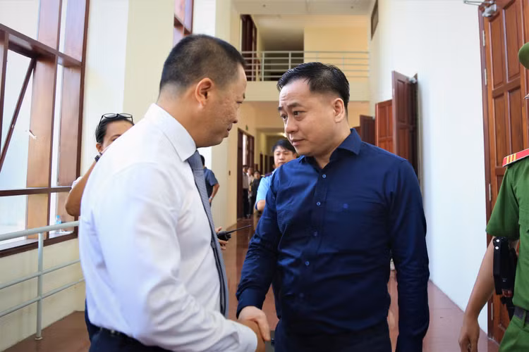 Phan Van Anh Vu hoi lo anh 1