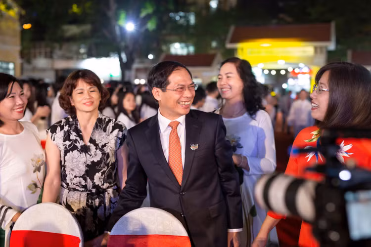 Lời kể của hiệu trưởng ngôi trường ở Hải Phòng từng dạy 2 tân Bộ trưởng - 3