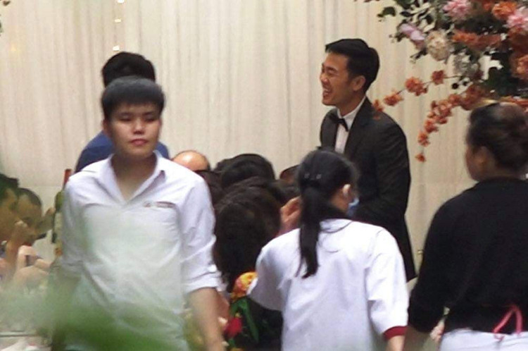 Lễ ăn hỏi của Xuân Trường - Nhuệ Giang thuê vệ sĩ bảo vệ - 1