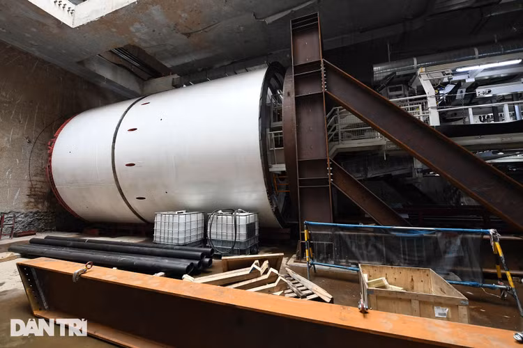 Quái vật 850 tấn đào hầm đường sắt Nhổn - ga Hà Nội lần đầu chạy thử - 3