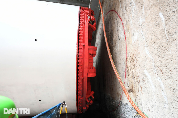 Quái vật 850 tấn đào hầm đường sắt Nhổn - ga Hà Nội lần đầu chạy thử - 2