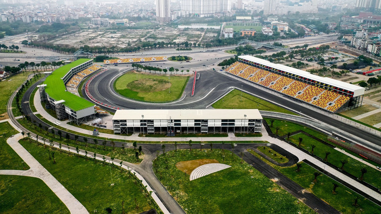 Khu Lien hop The thao My Dinh muon doi lai dat xay truong dua F1 phuc vu SEA Games anh 1