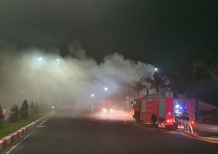 Cháy quán bar ngầm lớn nhất tỉnh Phú Yên - 3