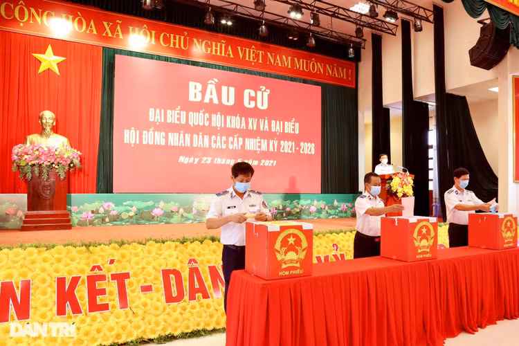 Toàn cảnh 69 triệu cử tri cả nước tham gia Ngày hội non sông - 29