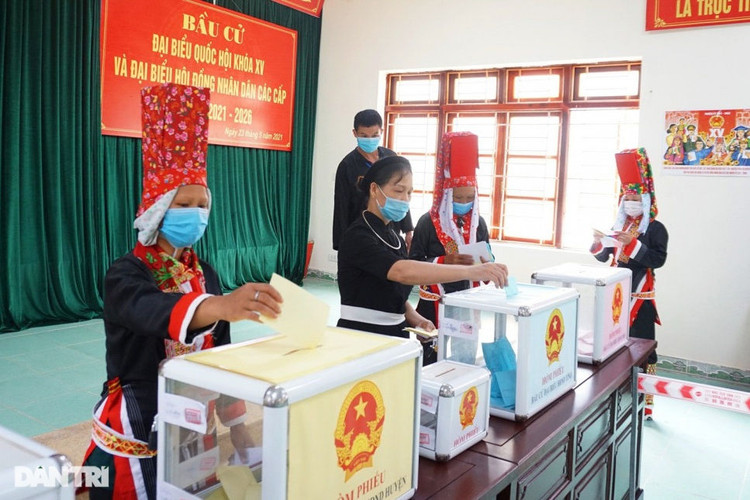 Toàn cảnh 69 triệu cử tri cả nước tham gia Ngày hội non sông - 40